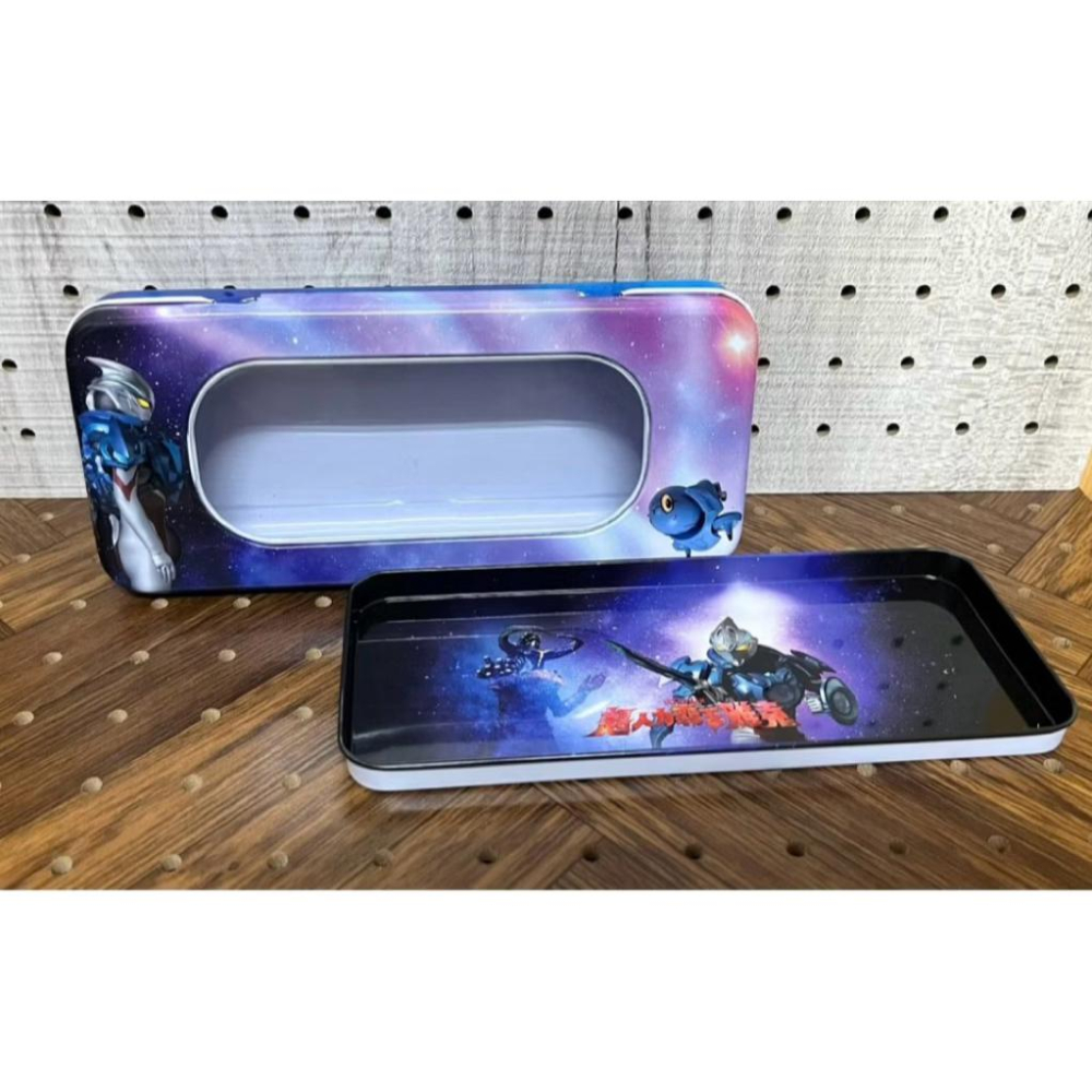 【快樂童年精品】出清 全新品 正版授權 奧特曼 鬼滅之刃 波力 蜘蛛人 雙層鐵筆盒 鉛筆盒-細節圖7