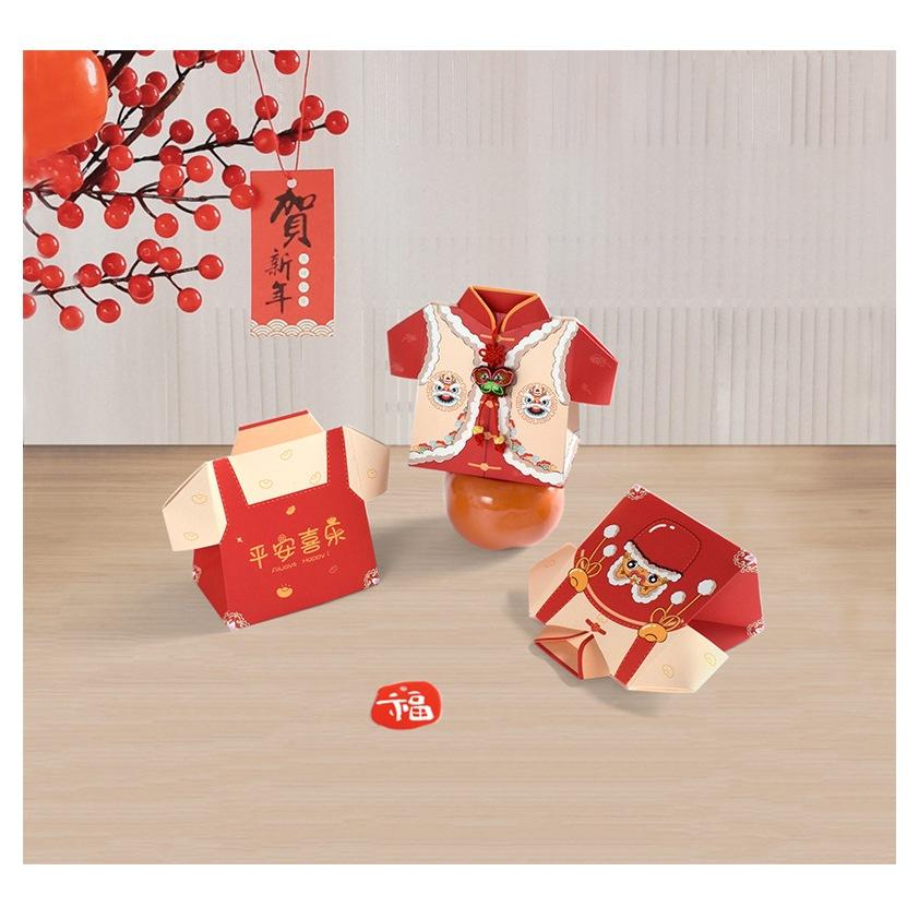 【快樂童年精品】高質感 CP值高 年味十足的唐裝造型糖果紙袋 包裝袋 餅乾盒-細節圖2