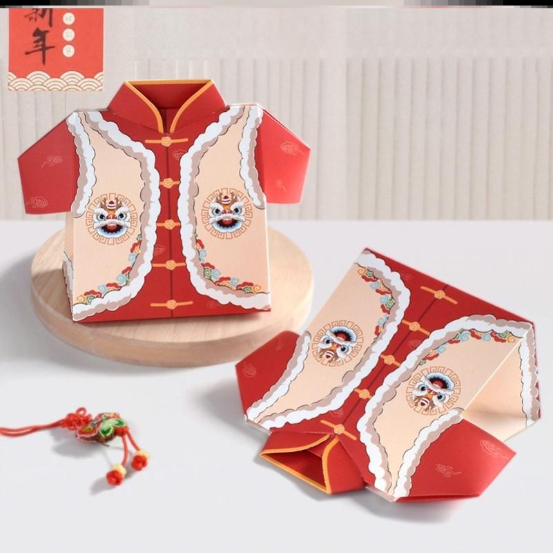 【快樂童年精品】高質感 CP值高 年味十足的唐裝造型糖果紙袋 包裝袋 餅乾盒-細節圖3