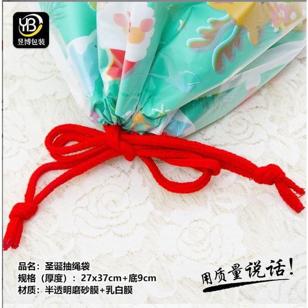 【快樂童年精品】高質感 耶誕節 包裝袋 束口袋 容量大 交換禮物包裝袋 糖果包装袋-2色選擇-細節圖4