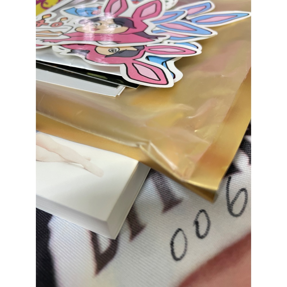 兔姨民間故事 背心 面膜 貼紙明信片 蘇打綠 青峰 近全新-細節圖7