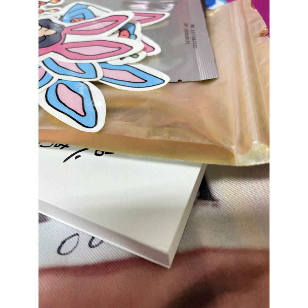 兔姨民間故事 背心 面膜 貼紙明信片 蘇打綠 青峰 近全新-細節圖8