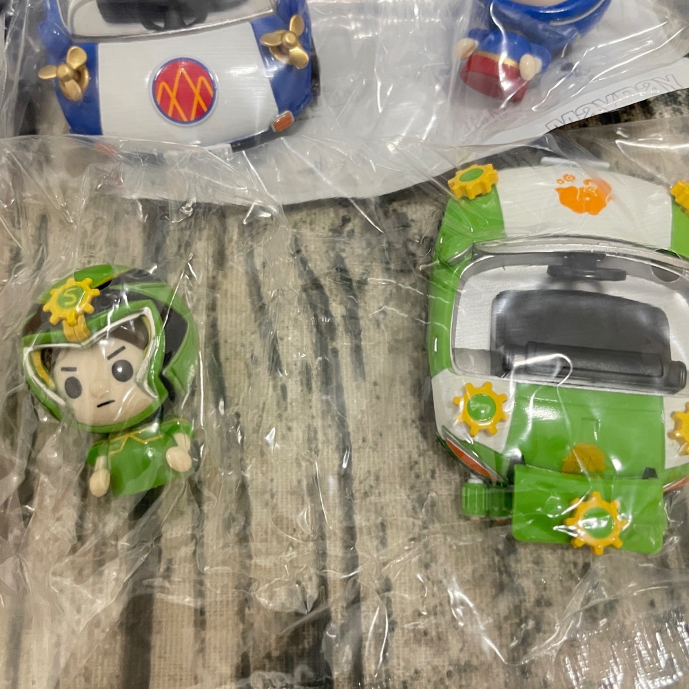 五月天 #5525 大家開開心心出來玩 終結孤單迴力軋車 自駕款 盲盒 全新已拆 阿信 怪獸 瑪莎 石頭 冠佑-細節圖4