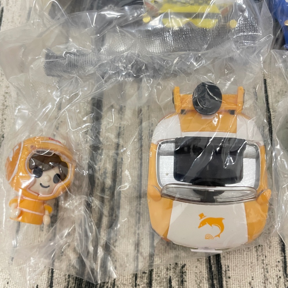 五月天 #5525 大家開開心心出來玩 終結孤單迴力軋車 自駕款 盲盒 全新已拆 阿信 怪獸 瑪莎 石頭 冠佑-細節圖5