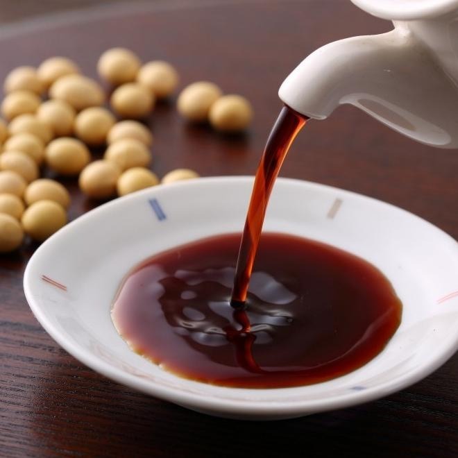 【蓉耀食品】龜甲萬 甘醇醬油 1600ml/罐-細節圖2