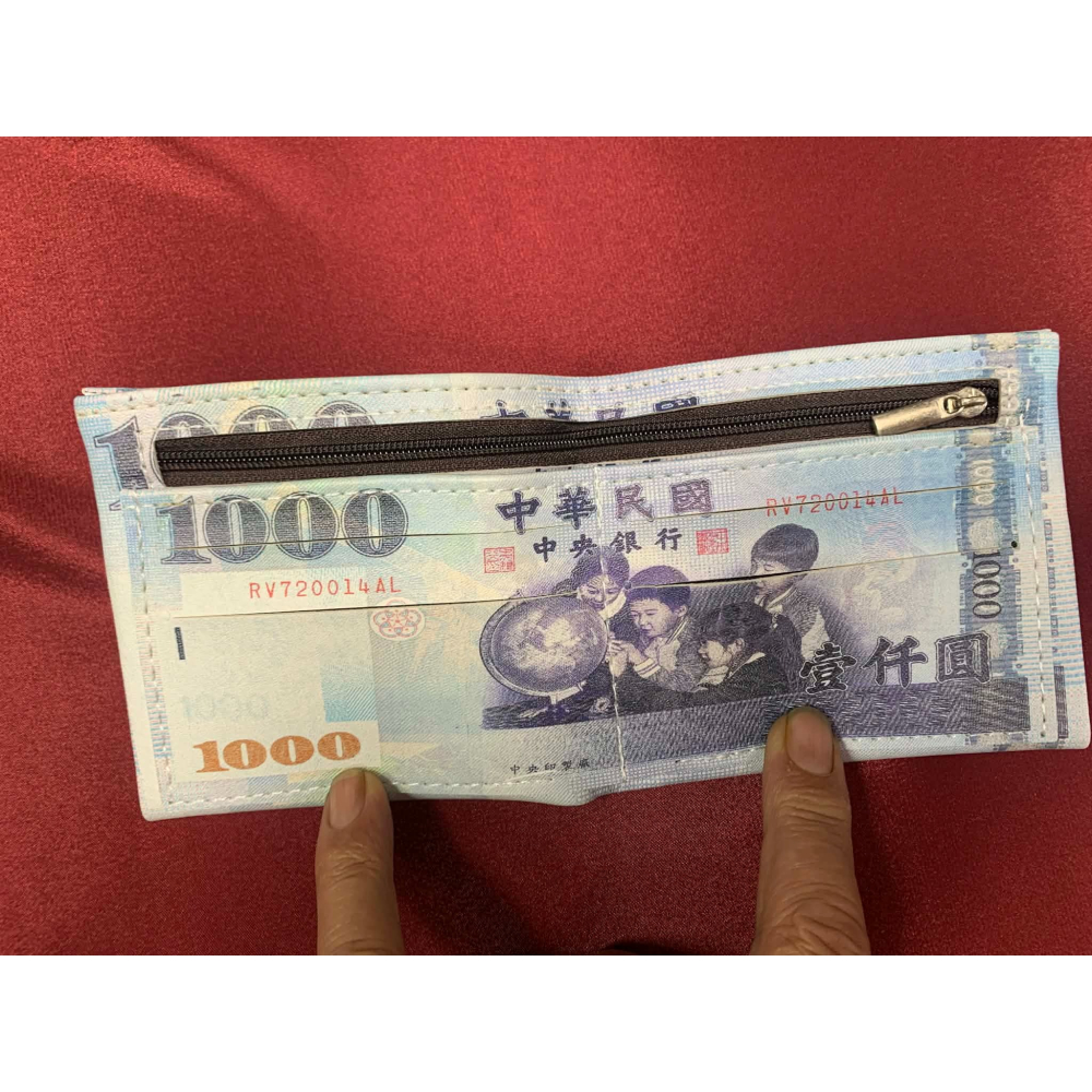 逼真1000元台幣 皮夾尾牙贈品/送禮/搞怪/交換禮物/生日禮物/皮件/錢包/皮包/送禮/聖誕禮物-細節圖2