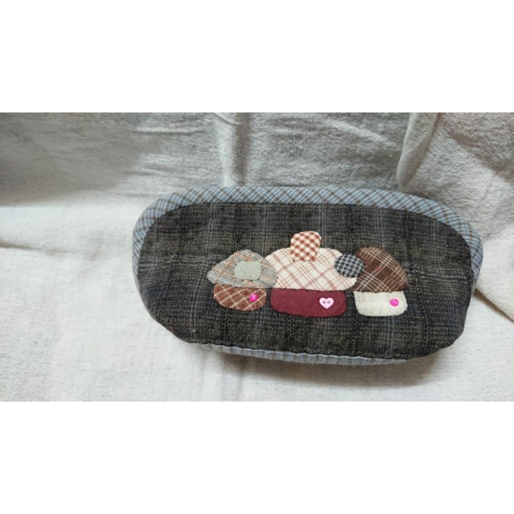 🎁手工拼布包 化妝包 筆袋👝三倍甜蜜👧🐰🐑情人節可愛小物💕-細節圖2