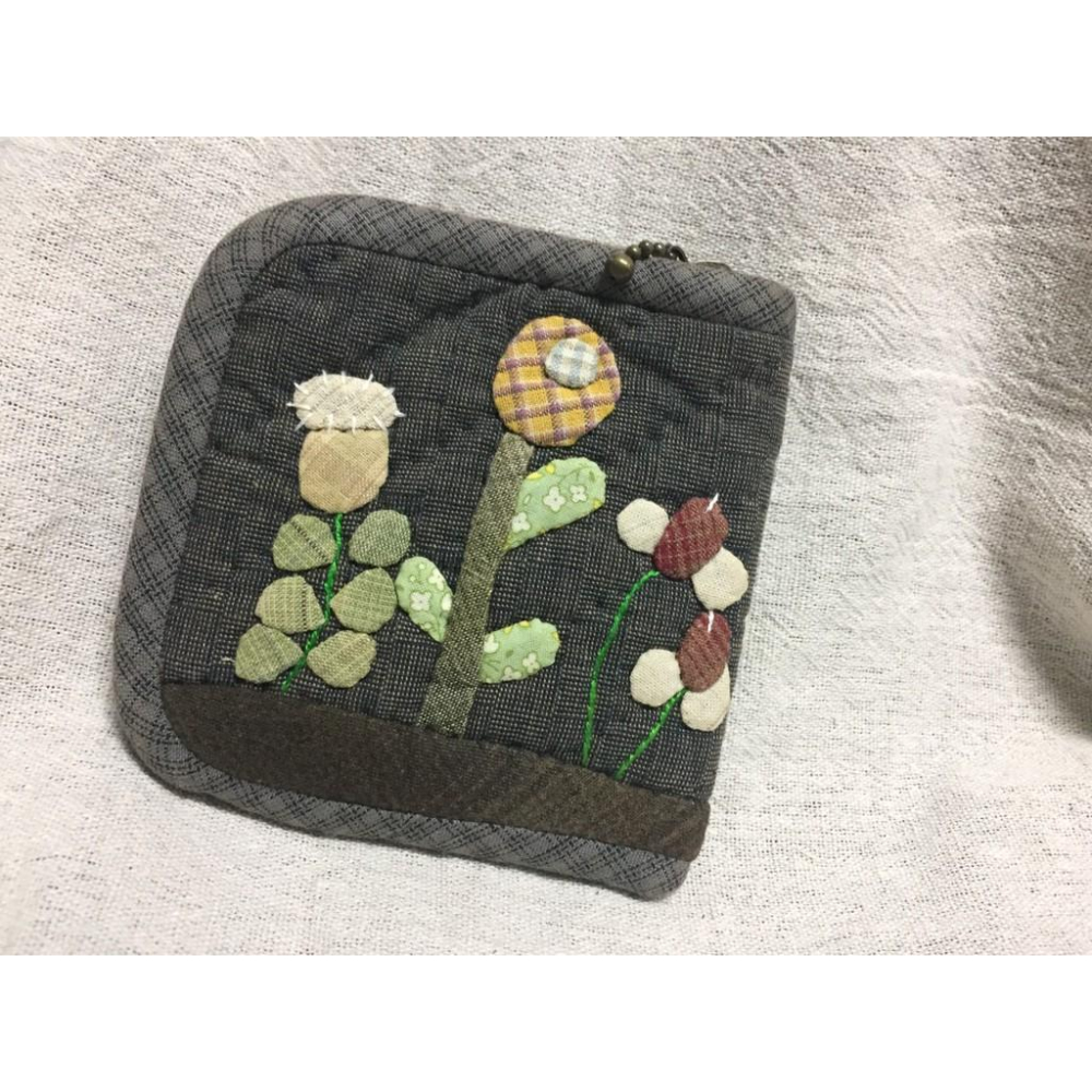 🎁手工拼布包 零錢包 小包👛花園💐-細節圖2