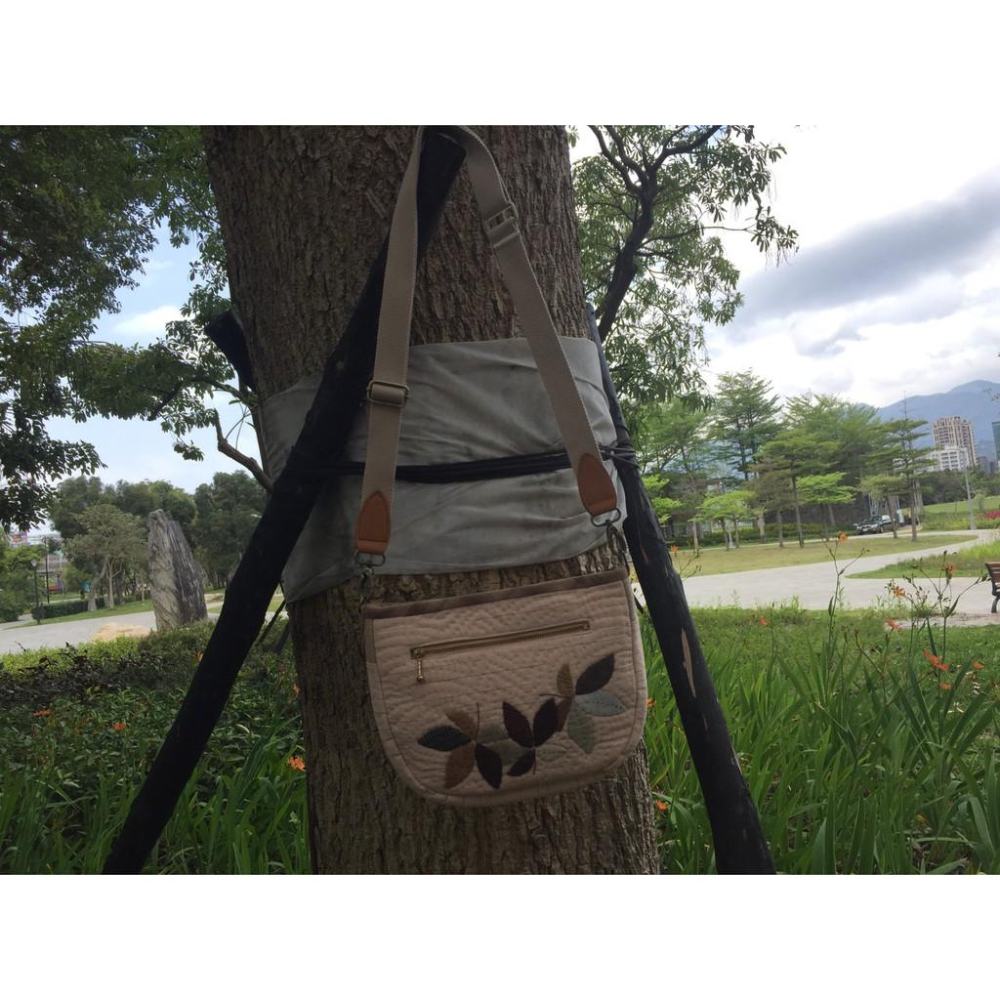 🎁手工拼布包 斜背包👜五葉夢迴🍂-細節圖6