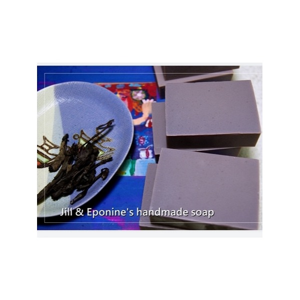 ✿吉兒。艾潘✿老祖母紫草橄欖油皂(極乾性、乾性、乾敏性膚質適用)-細節圖2