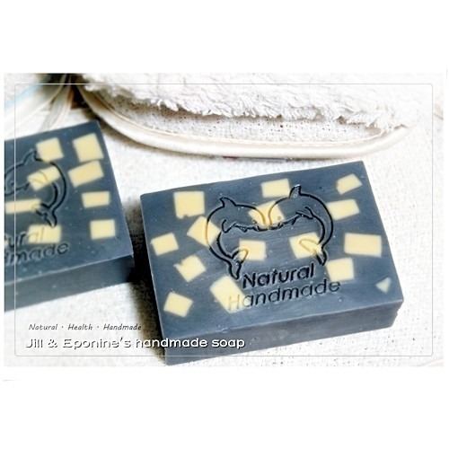 ✿吉兒。艾潘✿炭。深層潔淨皂(一般膚質/混合性/油性膚質)-細節圖2