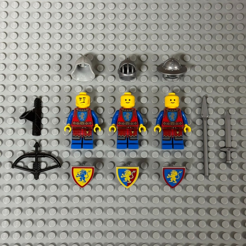 ★董仔樂高★ LEGO MOC 紅獅 獅國 士兵+配件 城堡系列 徵兵 一組3隻 全新現貨-細節圖2