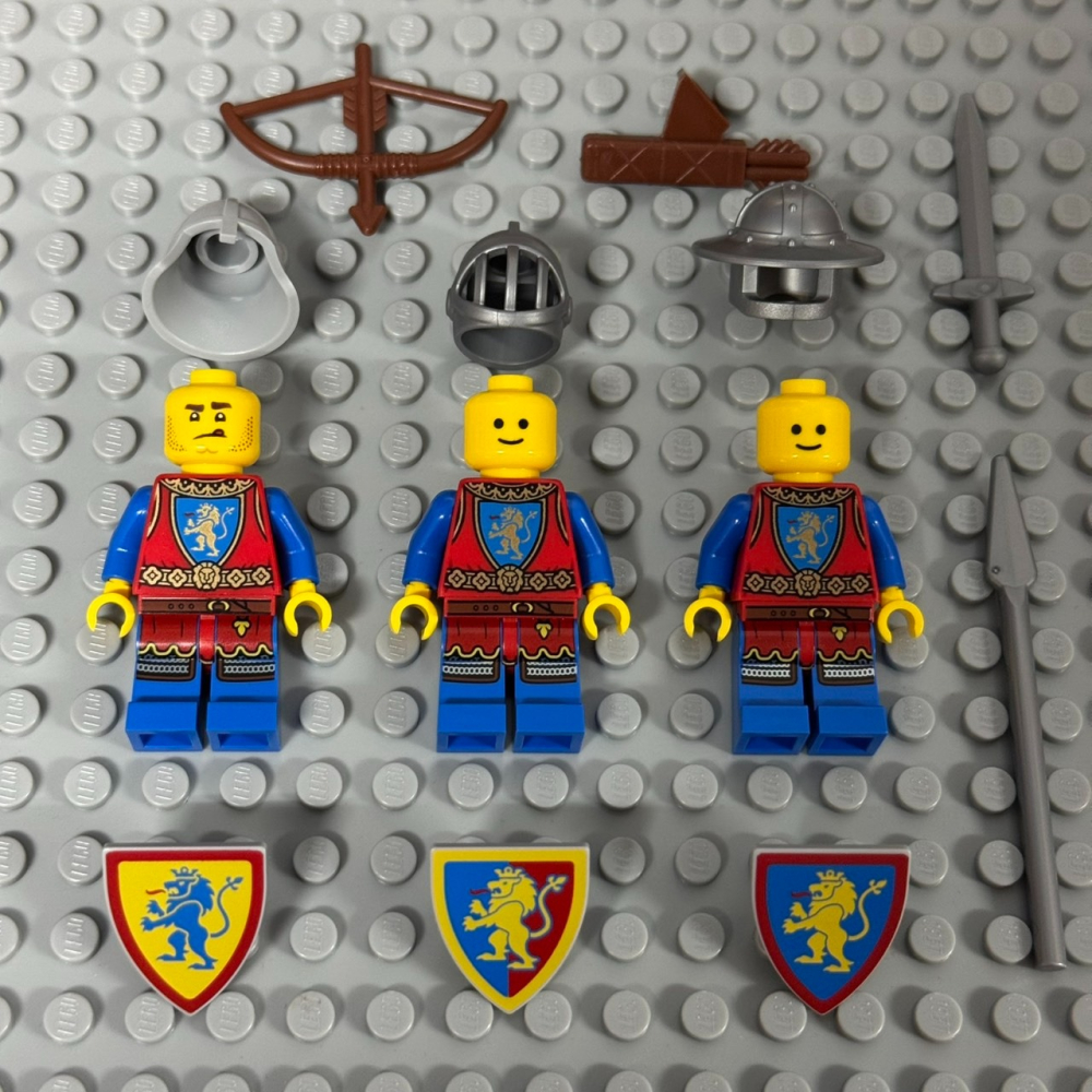★董仔樂高★ LEGO MOC 紅獅 獅國 士兵+配件 城堡系列 徵兵 一組3隻 全新現貨-細節圖2
