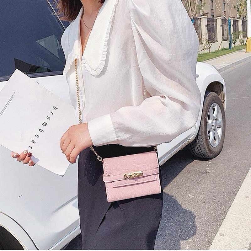 𝐖𝐚𝐘♡·現+預｜𝐾𝑒𝑙𝑙𝑦鎖扣可背式鏈條短夾 零錢包 女生短夾 小廢包 皮夾 荔枝紋 票卡零錢包✨-細節圖5