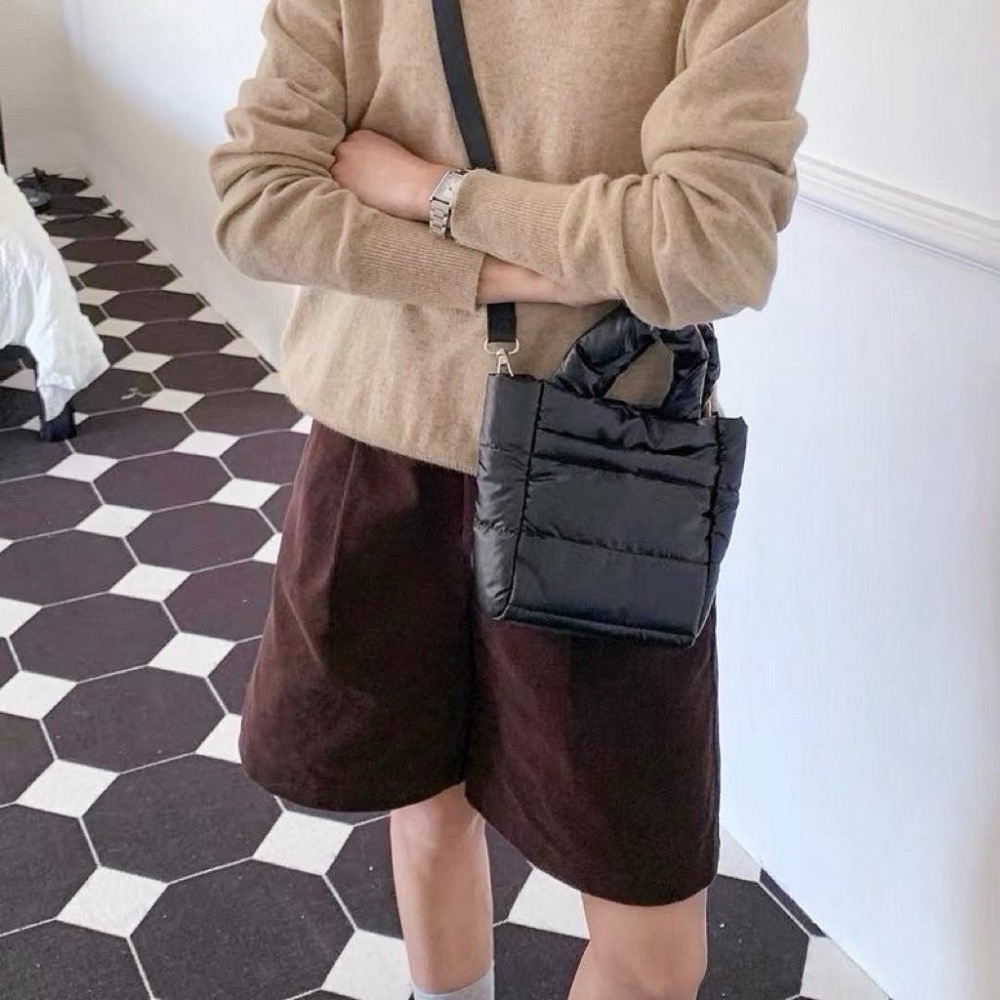 𝐖𝐚𝐘♡·現貨24H出｜熱銷款♥️ 韓系可愛澎澎感空氣小方包 小款&大款 手提包 肩背包 空氣包 女生包包✨-細節圖4