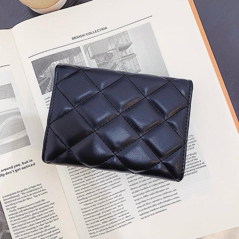 𝐖𝐚𝐘♡·現貨｜小香風菱格紋中夾 女生皮夾 零錢包 短夾 中夾 菱格紋 票卡零錢包 卡夾 錢包✨-細節圖4