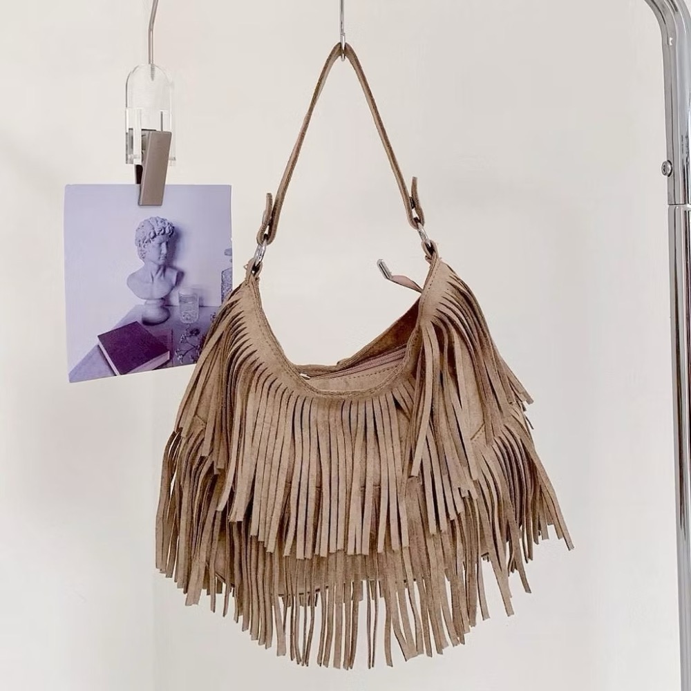 𝐖𝐚𝐘♡·現+預｜甜美高級感復古流蘇肩背包 單肩包 液下包 斜跨包 肩背包 韓系包包 秋冬包包 通勤包 流蘇包 麂皮包✨-規格圖9