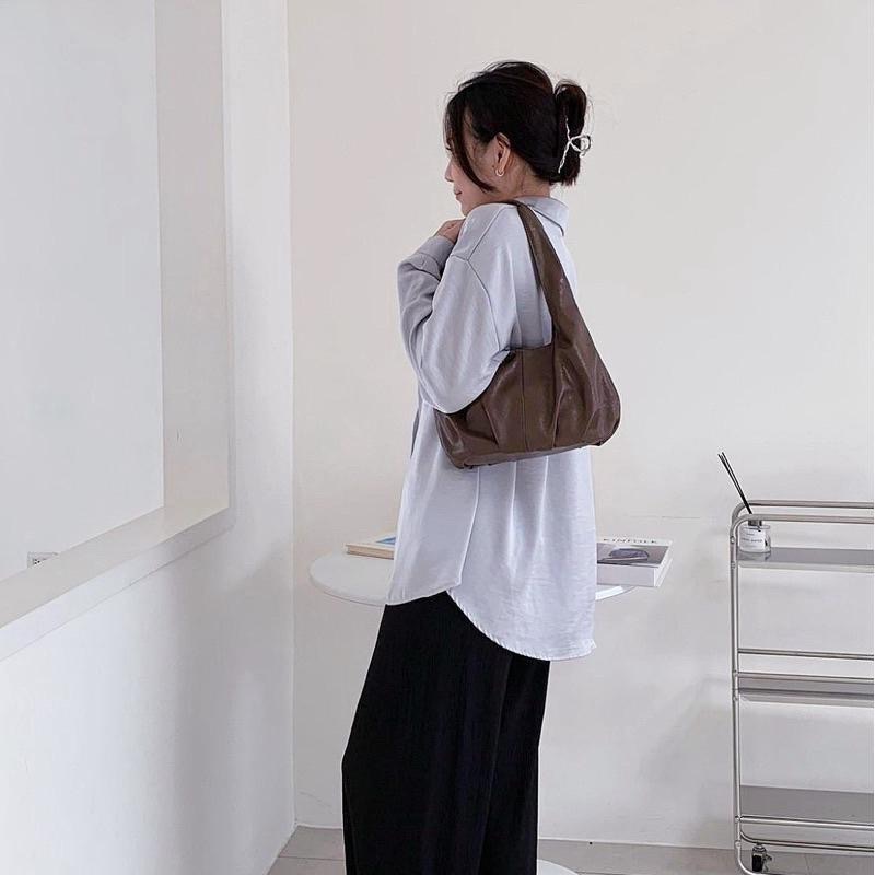 𝐖𝐚𝐘♡·現+預｜法式慵懶風單肩抓皺液下包 長夾可放 肩背包 手提包 托特包 女生包包✨-細節圖4
