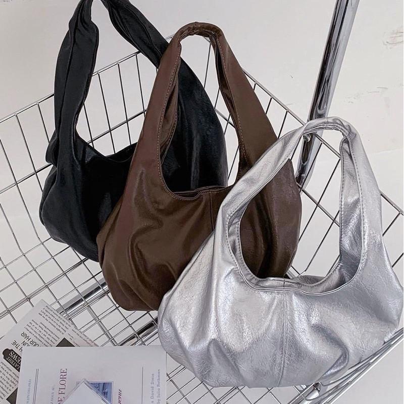 𝐖𝐚𝐘♡·現+預｜法式慵懶風單肩抓皺液下包 長夾可放 肩背包 手提包 托特包 女生包包✨-細節圖9