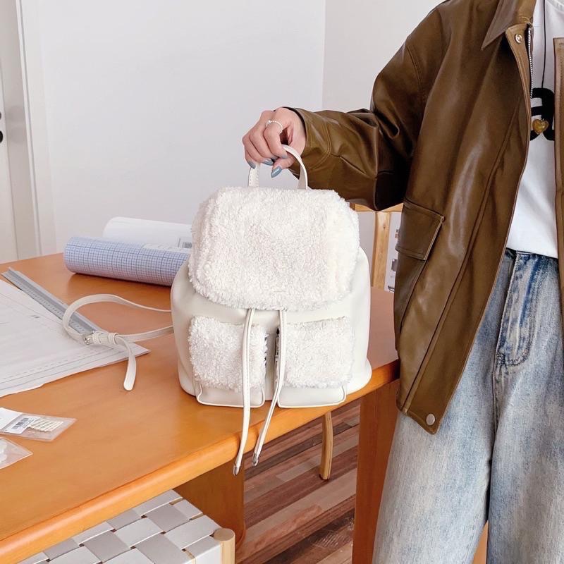 𝐖𝐚𝐘♡·現貨棕｜可愛必備౨ৎ 韓款超Q毛毛撞色拼接皮革後背包 實用雙肩包 束口包 手提包✨-細節圖5