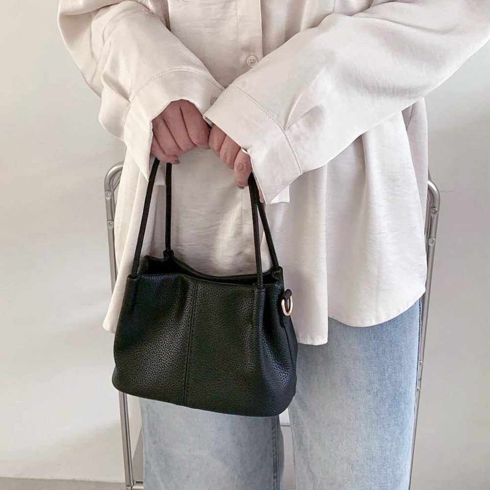 𝐖𝐚𝐘♡·現+預｜大推❤️‍🔥 質感𝐈𝐧𝐬風豆腐小方包 新色到 長夾可 荔枝紋 手提包 肩背包 實用小包 韓系包包✨-細節圖2