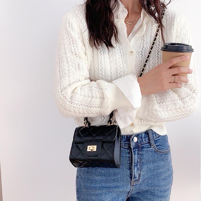𝐖𝐚𝐘♡·現貨白｜大推！高級感小香風菱格紋鏈條包 手提包 肩背包 單肩包 斜跨棒 小方包 小廢包 質感小包 韓系包包✨-細節圖3