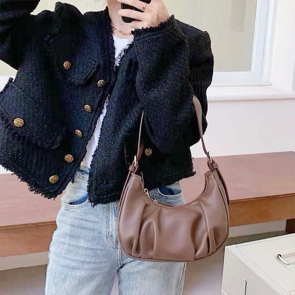 𝐖𝐚𝐘♡·現+預｜🔥熱銷爆款皺摺雲朵肩背包 半月包 手提包 液下包 單肩包 皺摺包 餃子包✨-細節圖4