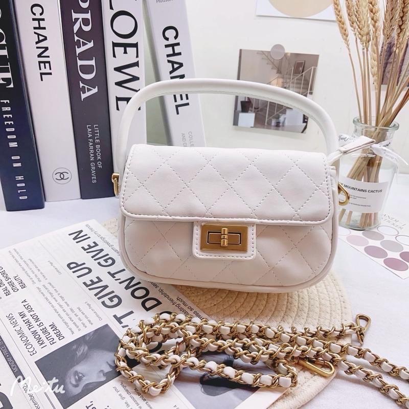 𝐖𝐚𝐘♡·現貨｜氣質小姊姊款菱格紋手提小包 鏈條包 晚宴包 小廢包 小香風包包✨-細節圖3