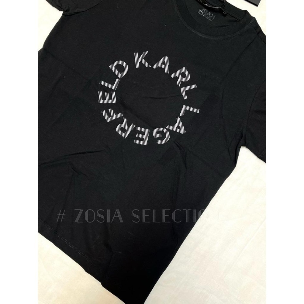 🇫🇷法國直送 Karl出清  女款  短袖黑色上衣 圓形字母排列T恤 卡爾Karl 老佛爺 250621-細節圖3