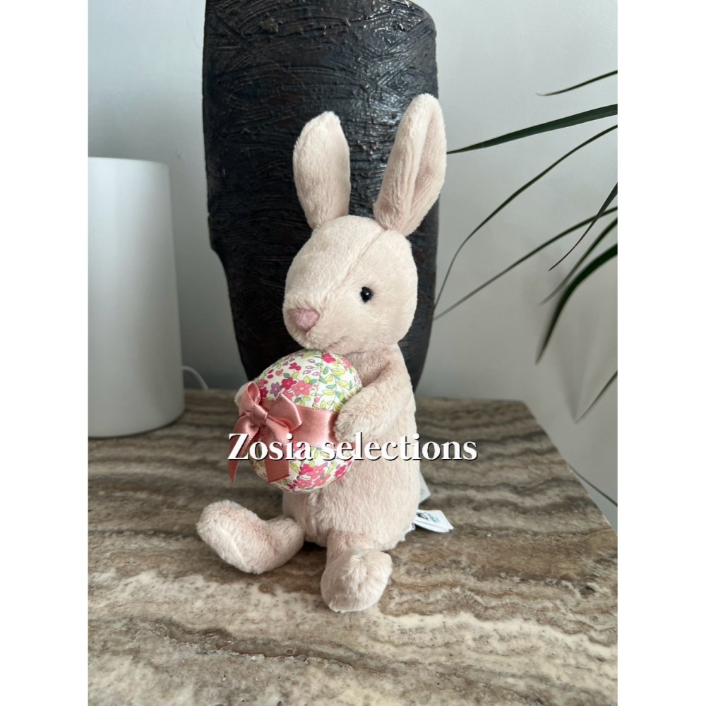 🇫🇷法國直送 Jellycat 抱著蝴蝶結彩蛋的兔子 Bonnie Bunny with Egg 絕版款 娃娃-細節圖6
