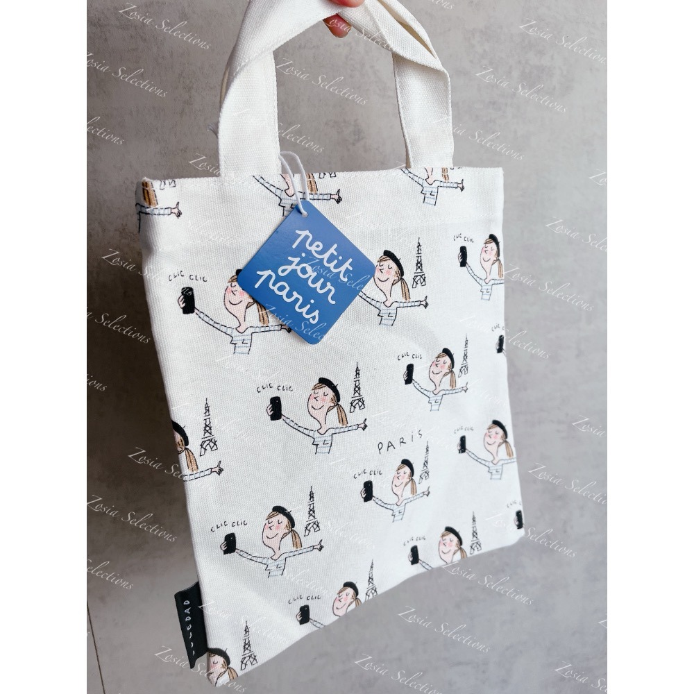 🇫🇷法國品牌 帆布包 女孩漫遊巴黎 滿版圖案 包包 提袋 肩背包-細節圖3