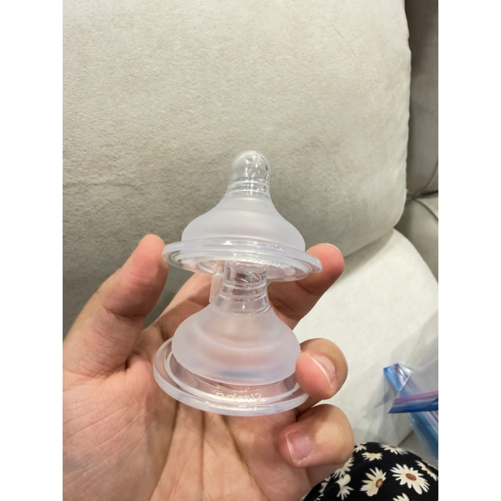 小獅王十字L+nacXXL全新奶嘴-細節圖2
