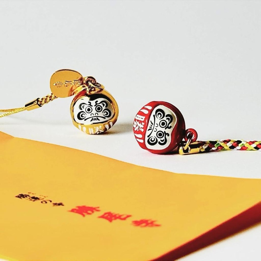 勝尾寺｜𝗞𝗮𝘁𝘀𝘂𝗼𝗷𝗶 𝗧𝗲𝗺𝗽𝗹𝗲 ダルマ鈴 赤/金 達磨鈴鐺吊飾 紅色/ 金色 だるま 𝗗𝗮𝗿𝘂𝗺𝗮-細節圖3