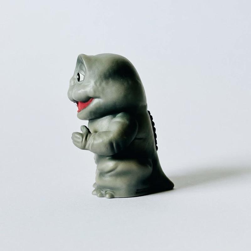 𝗘𝗡𝗦𝗞𝗬｜エンスカイ ゴジラ ソフビパペットマスコット𝟮 ゴジラの息子 ミニラ 迷你拉 指偶 軟膠玩具 東寶 怪獸-細節圖4