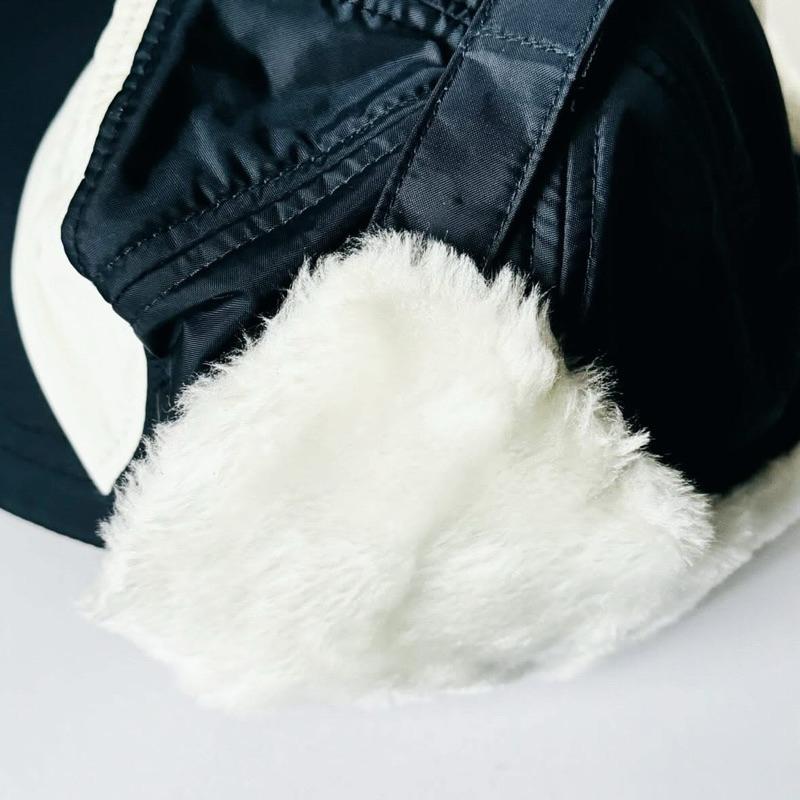 東京 浅草橋 東宝帽子株式会社 トラッパー 𝗙𝗮𝗰𝗶𝗹𝗲 𝗞𝗶𝗱𝘀 字樣 飛行帽 · 防風帽 深藍/白 童帽 𝟱𝟯𝗰𝗺-細節圖5