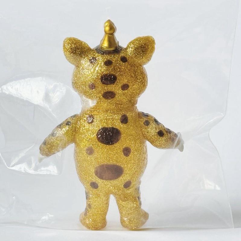 𝗠𝗔𝗫 𝗧𝗢𝗬 ミニソフビ怪獣倉庫シリーズ 快獣ブースカ 𝗢𝗻𝗲 𝘂𝗽限定 快獸 布斯卡 金色亮粉透明 圓谷 怪獸 軟膠-細節圖7