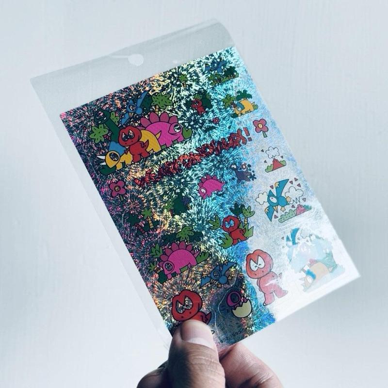 𝗦𝗮𝗻𝗿𝗶𝗼 𝗪𝗘 𝗔𝗥𝗘 𝗗𝗜𝗡𝗢𝗦𝗔𝗨𝗥𝗦! 日本 三麗鷗 我們是恐龍！閃貼 𝟭𝟵𝟵𝟯年 懷舊 復古 𝟵𝟬年代-細節圖6