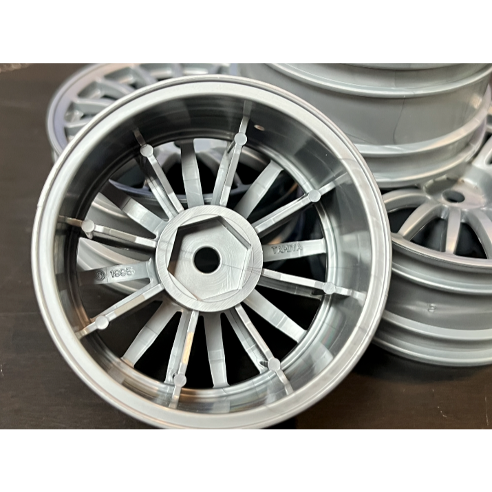 田宮TAMIYA 銀灰色16爪輪框，1/10房車用，4顆（無吊卡包裝）-細節圖2