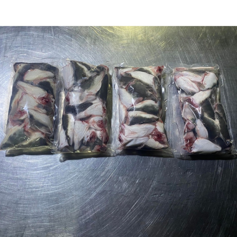 <鰻鰻專賣店>❗❗鰻魚頭❗❗，一公斤裝，鰻頭燉煮中藥#鰻魚#禮盒#日式#蒲燒#鰻-細節圖2