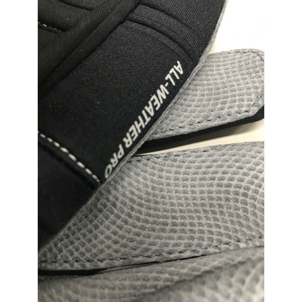 【大腳福利社】FRANKLIN ALL WEATHER PRO BATTING GLOVES 保暖防水透氣打擊手套-細節圖2