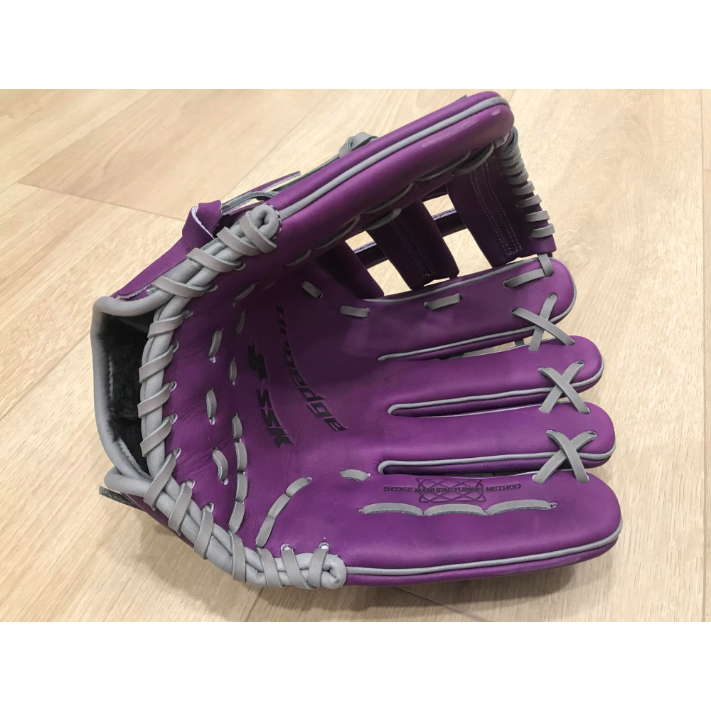 【棒壘幼幼園】SSK Proedge 軟式少年用 PEJD60231 岡林勇希model 井字檔 外野手套-細節圖3