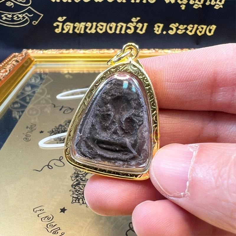 通寶佛牌 泰國聖物 帕必打若禰 龍婆喬 掩面佛 招財 清債 轉運 防小人 防官司 起死回生 快速出貨-細節圖3