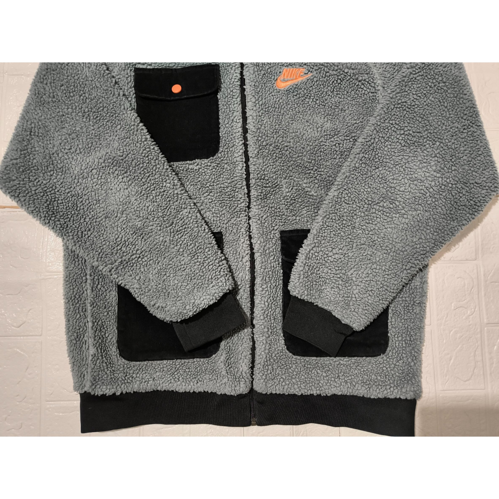 (0100) NIKE 羔羊絨 雙面穿 外套 胸圍116 衣長72 DZ4713 065-細節圖2