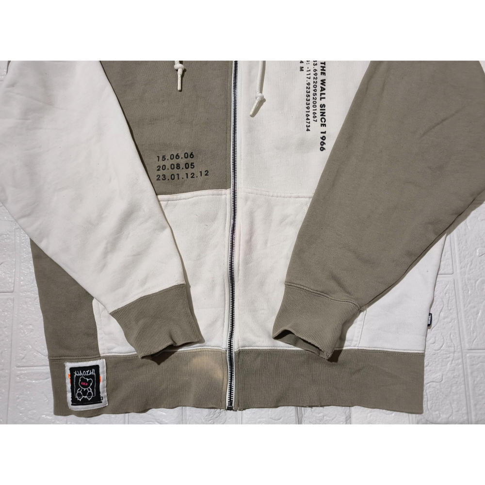 (0240) VANS 外套 胸圍128 衣長72-細節圖2