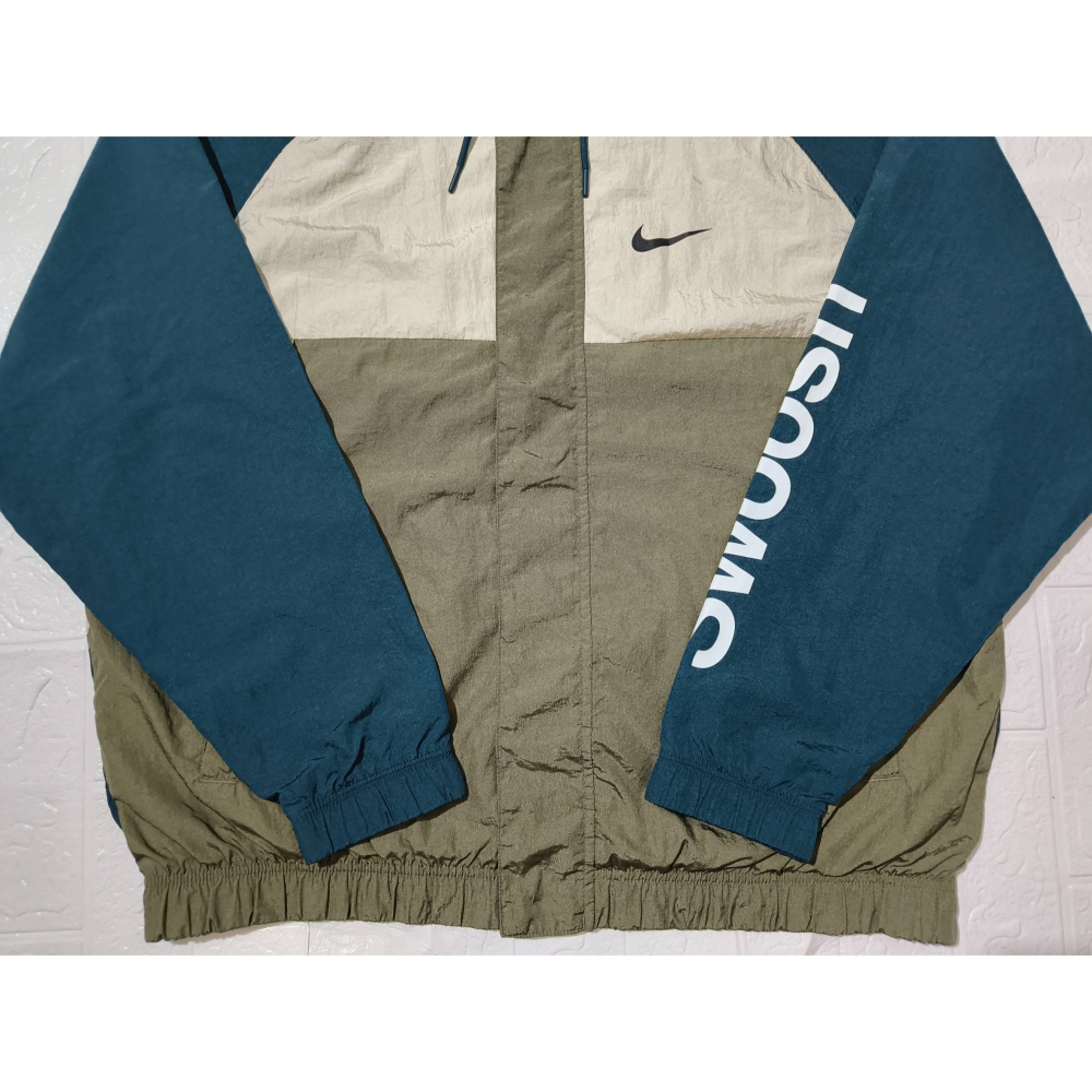 (0528) NIKE 風衣 外套 胸圍132 衣長73 DX6311 222-細節圖2