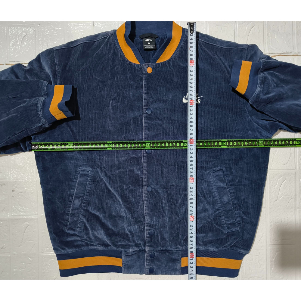 (0648) NIKE 燈芯絨 外套  胸圍124 衣長65 CK5445 410-細節圖3