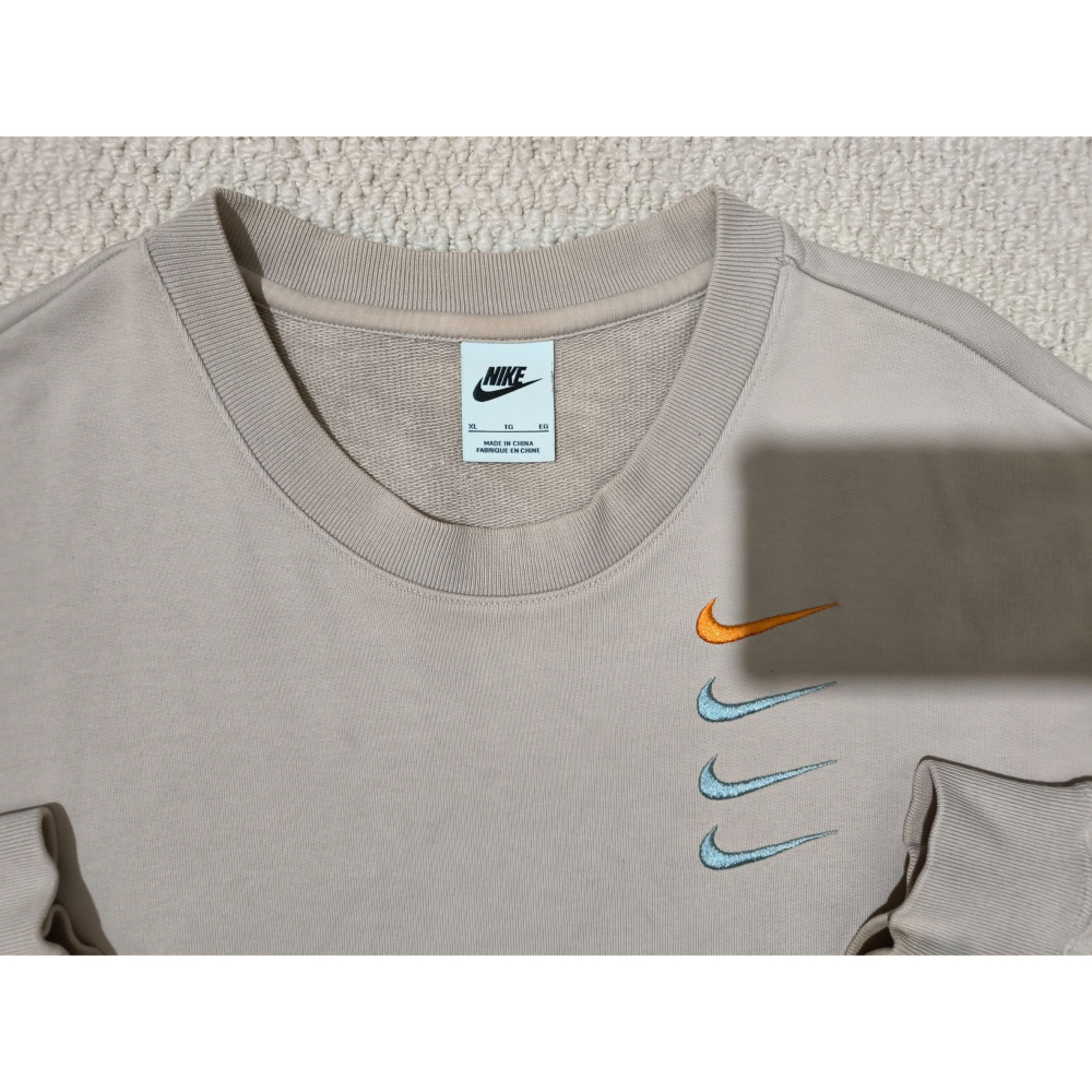 (1268) NIKE 長袖上衣 胸圍122 衣長74 DB9408 277-細節圖5