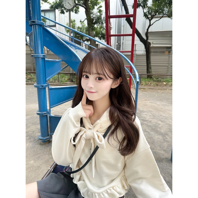 Anita Japan代購 🌸 日本 GRL 綁帶短版帽T 刺繡荷葉邊 長袖 休閒 甜美 ze978-細節圖2