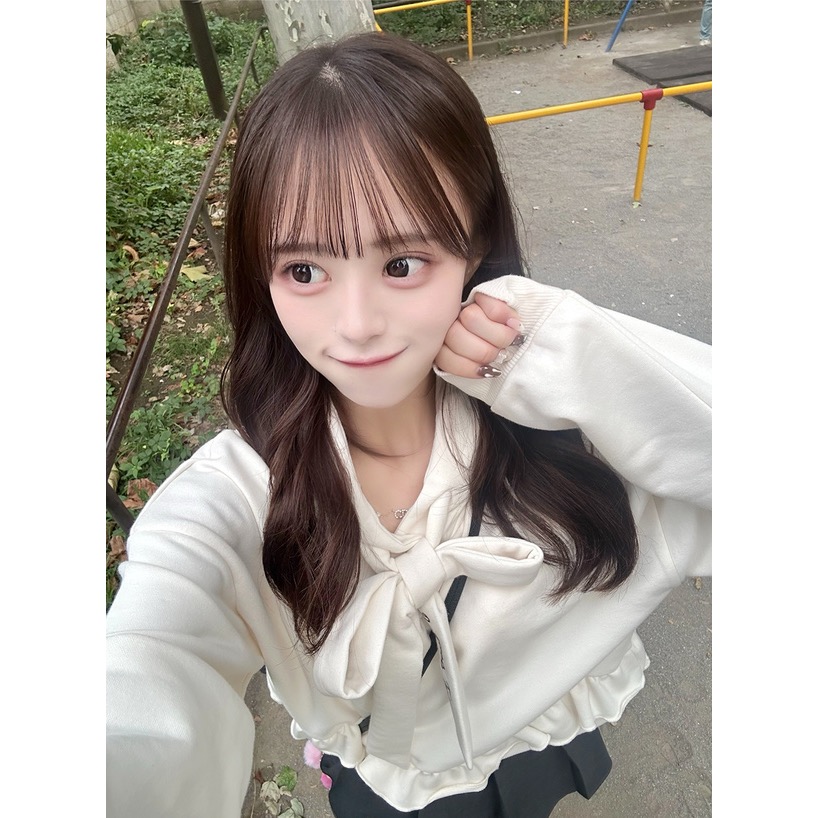 Anita Japan代購 🌸 日本 GRL 綁帶短版帽T 刺繡荷葉邊 長袖 休閒 甜美 ze978-細節圖3