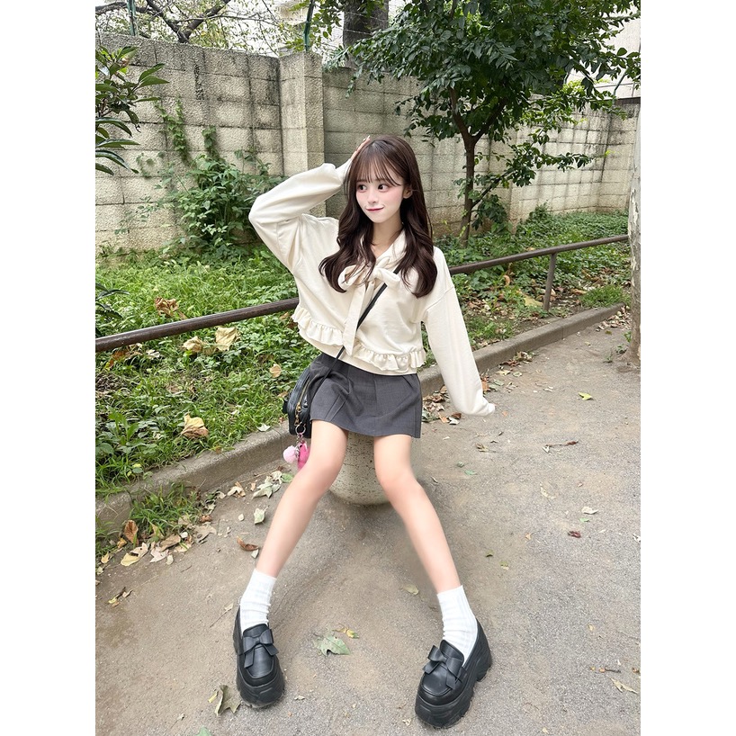 Anita Japan代購 🌸 日本 GRL 綁帶短版帽T 刺繡荷葉邊 長袖 休閒 甜美 ze978-細節圖4